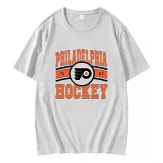 Vintage Philadelphia Flyers Hockey Logo 1967 T-Shirt